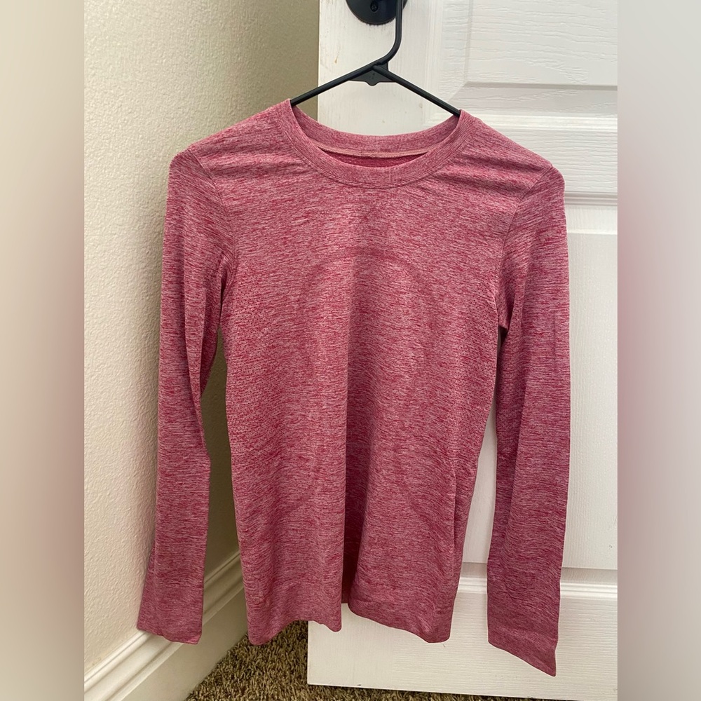 Lulu Lemon Swiftly Tech Size 4